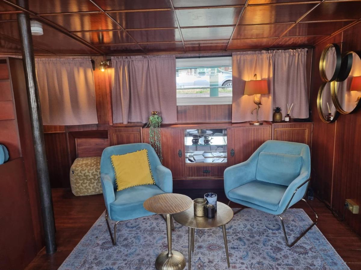 La Cabine Du Capitaine Льеж Экстерьер фото